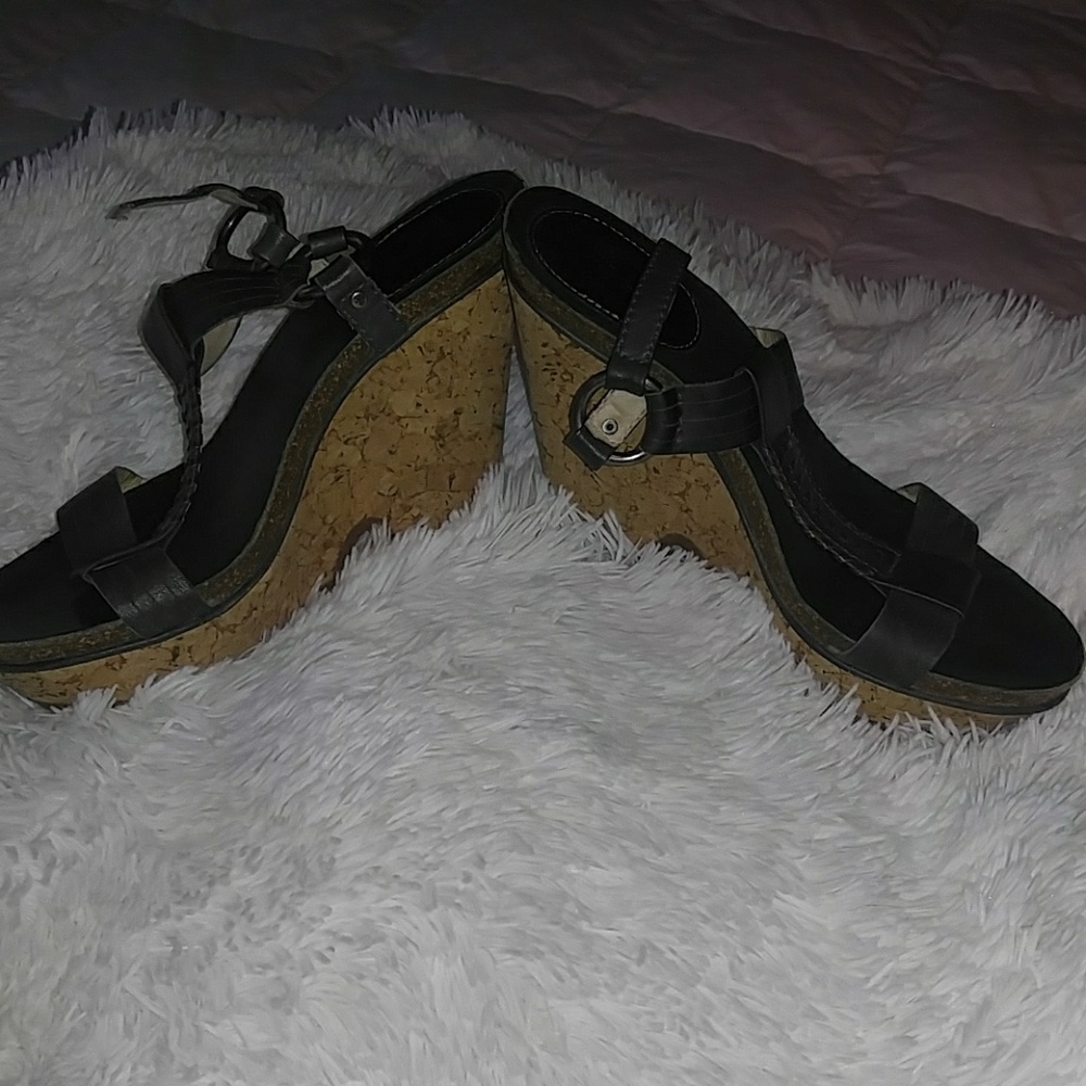 Frye Wedge Sandals Braylin Artisinal Style 8.5